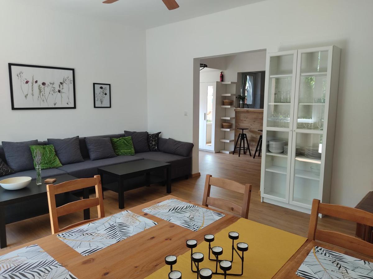 Flora House 3 Minutes From Lake Balaton Keszthely Εξωτερικό φωτογραφία