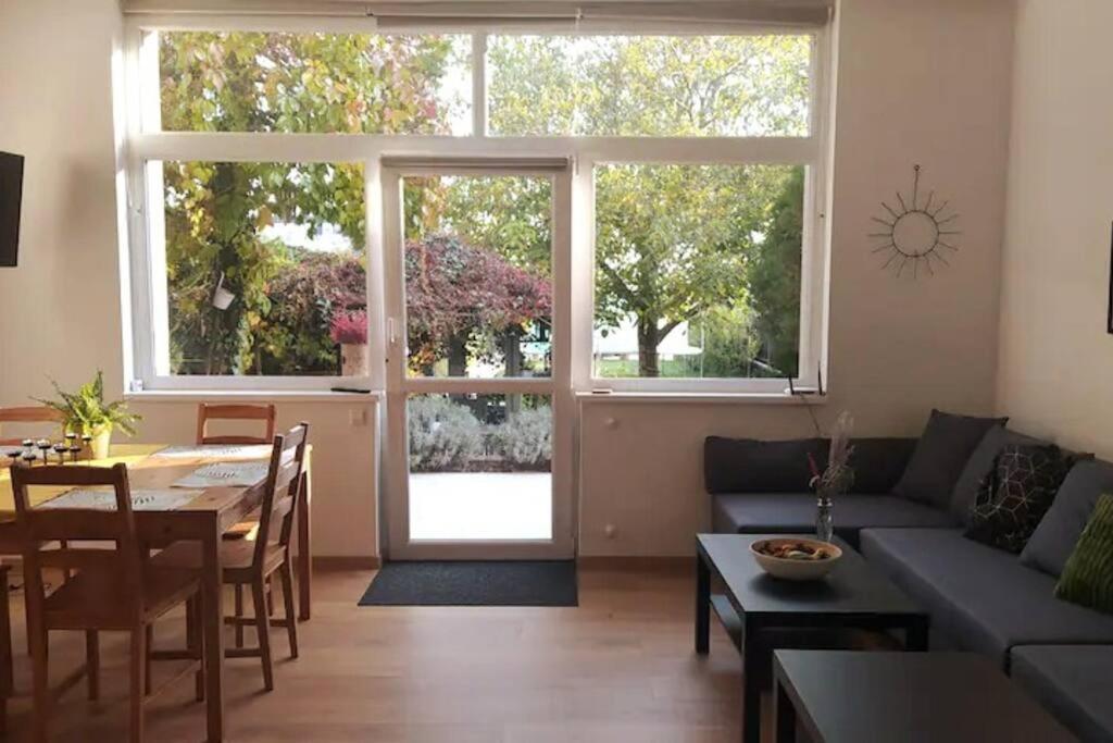 Flora House 3 Minutes From Lake Balaton Keszthely Εξωτερικό φωτογραφία